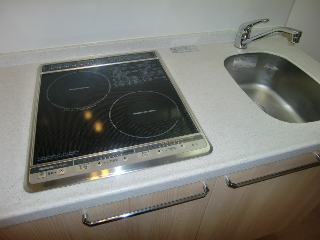 スカイビュー六甲の内装|IHコンロ