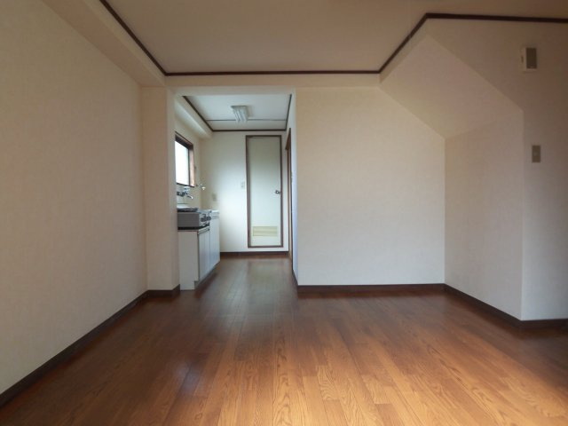 【居間・リビング】