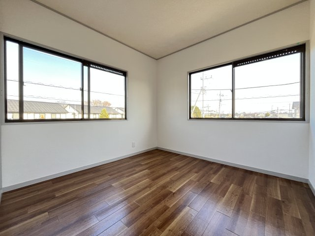 【洋室】 | 深谷市東方　中古戸建