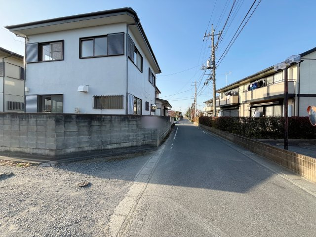 【前面道路含む現地写真】 | 深谷市東方　中古戸建