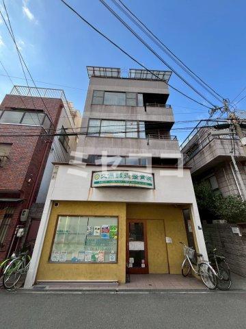 ベイビーフェイスビルの外観