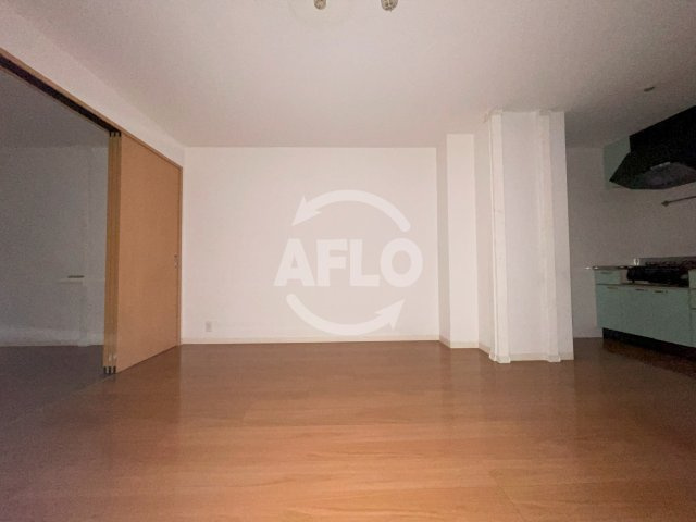 クリスタル長居（長居小学校区）の居間・リビング|クリスタル長居　