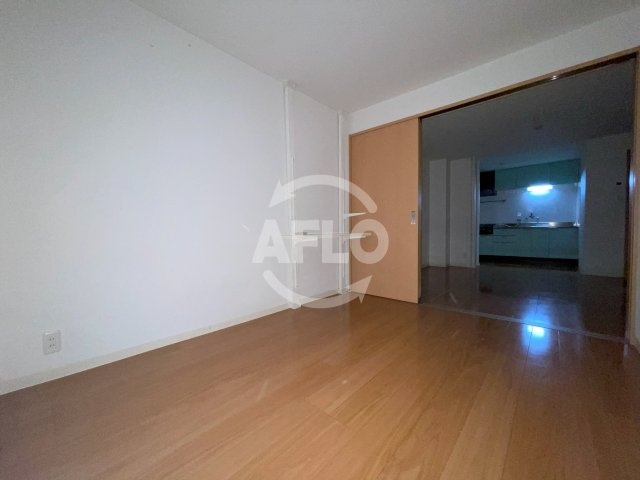 クリスタル長居（長居小学校区）の居間・リビング|クリスタル長居　