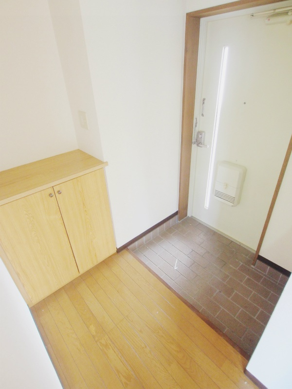 ギラソーレ福光の玄関