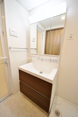 【独立洗面台】 | ル・ヴェール朝霞 | 他号室参考写真