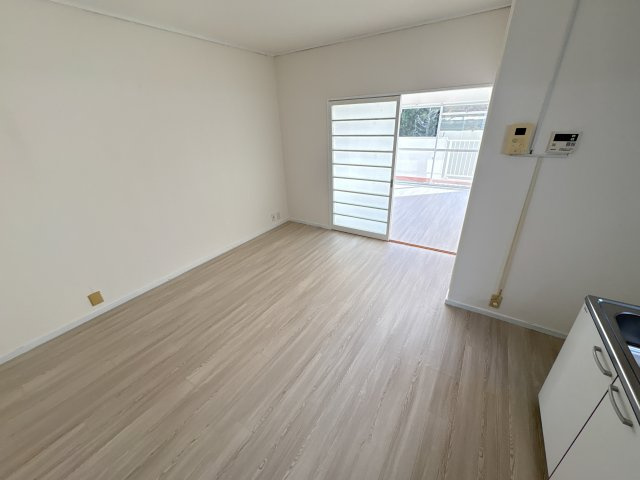 エクセルハイツ第2学園前の居間・リビング