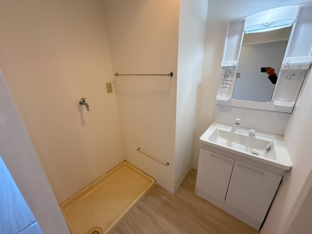 エクセルハイツ第2学園前の洗面所