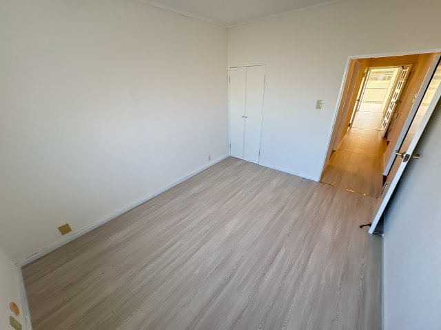 エクセルハイツ第2学園前の洋室