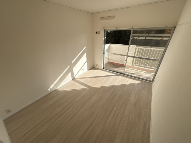 エクセルハイツ第2学園前の洋室