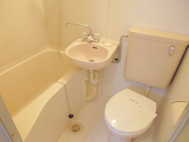 第2シャルムの浴室