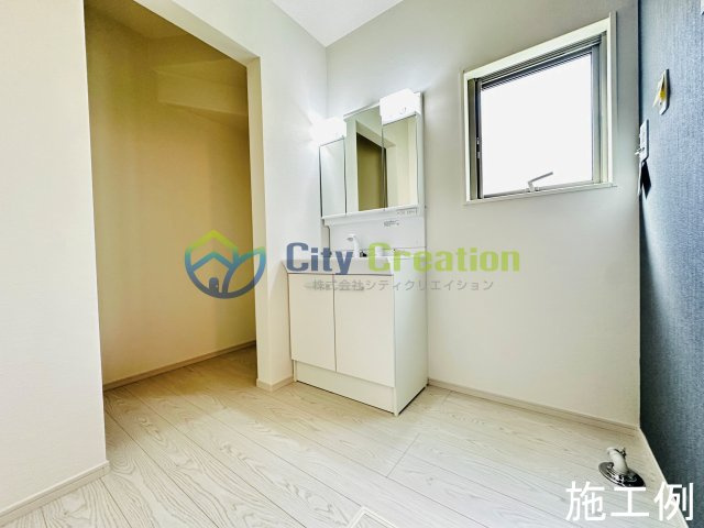 二宮町二宮新築戸建て　5号棟の独立洗面台