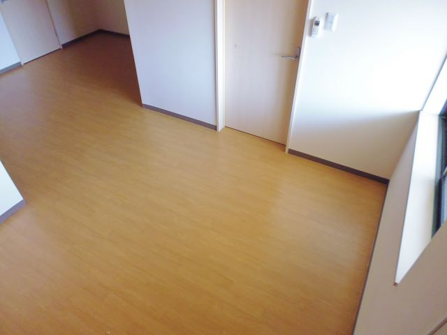 セピアコートの洋室