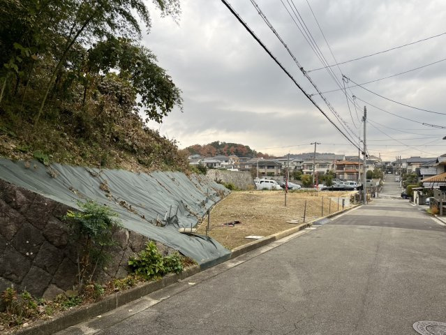 川西市清和台西２丁目　売土地の周辺