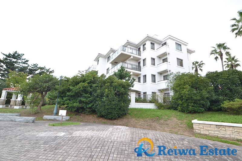 パシフィックガーデン茅ヶ崎D棟の外観