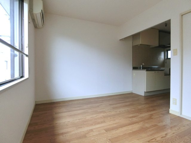 【居間・リビング】 | 洋室　別室・参考