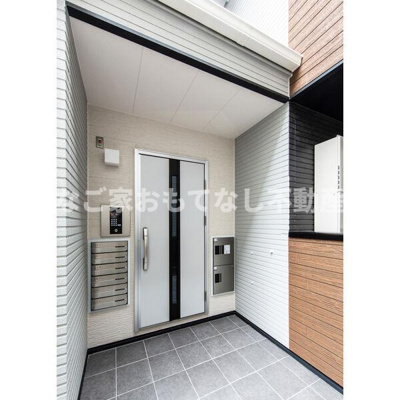 【エントランス】 | ロイヤルフォレスト