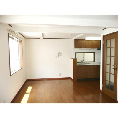 【居間・リビング】 | 三軒茶屋２丁目戸建