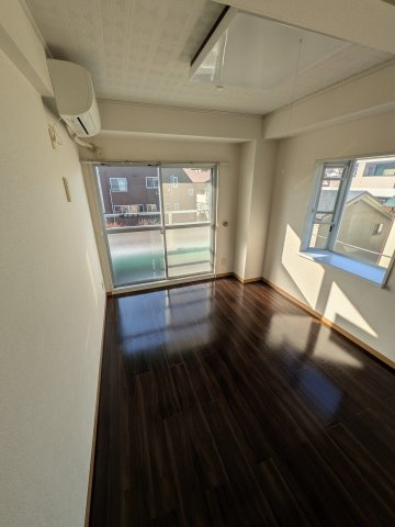 グリーンハイツ麻生の寝室