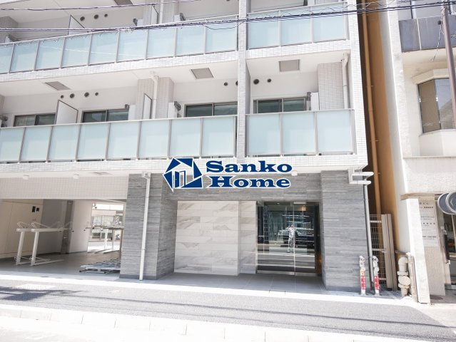 GRAN PASEO神田駅前の外観