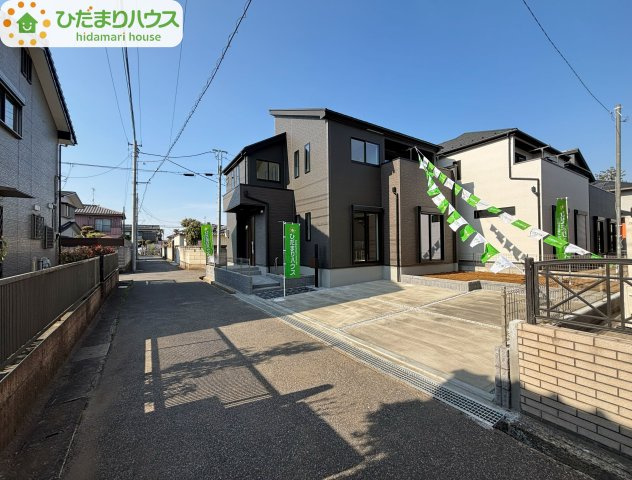 野田市野田4期　新築戸建　1号棟の前面道路含む現地写真|北西側約3.95ｍ公道・南西側約3.78公道