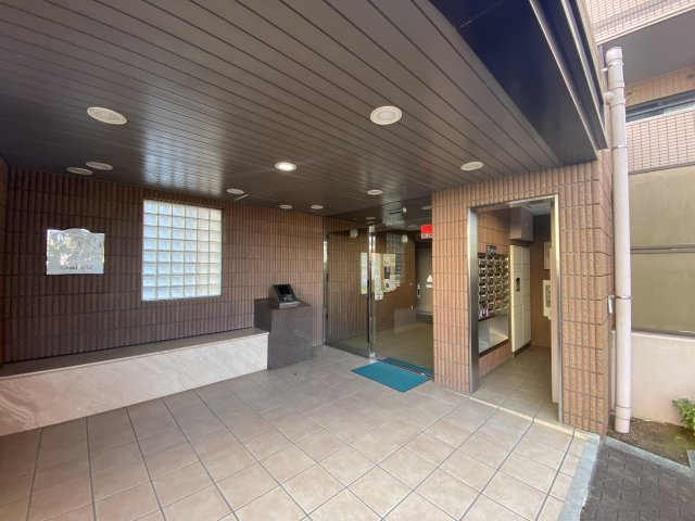 ビクトリアヒルズ横濱サウスバラード棟のエントランス|毎日通るエントランスはこのようになっています