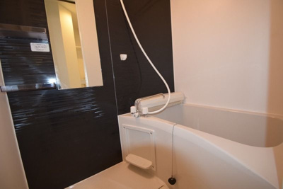 【浴室】 | DEN黄金町