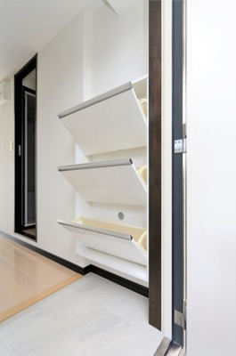 【玄関】 | FRORA maihama | 参考写真（同物件別部屋）