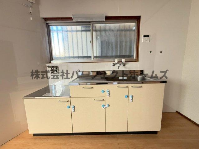 池田3丁目戸建　賃貸のキッチン|お料理しやすいキッチンです