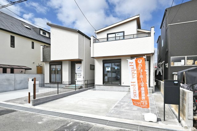 マドレコート高司2丁目新築一戸建て|3SLDK・4LDK│駐車2台可(車種制限有)
