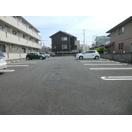 ＢＡＹ　ＨＯＵＳＥの駐車場