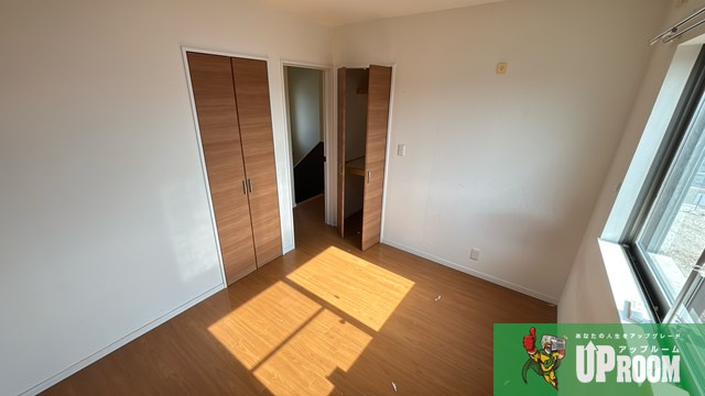 コンフォルタの洋室