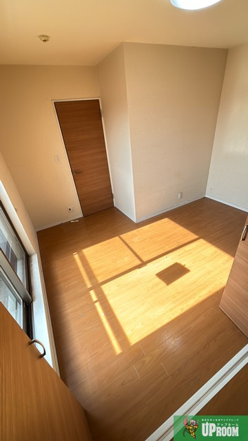 コンフォルタの洋室