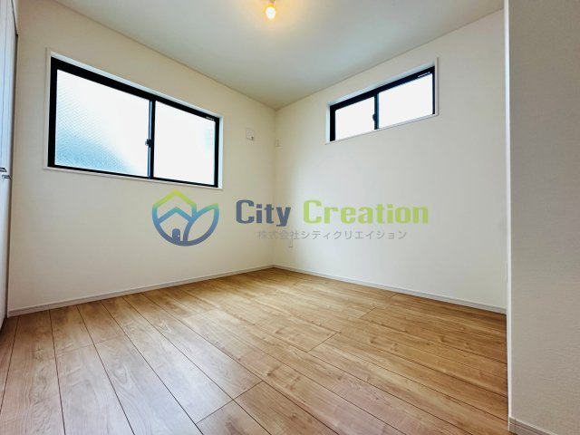 秦野市尾尻2期　新築一戸建て　1号棟の洋室