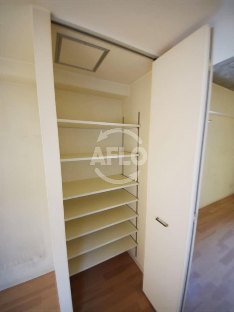 シエロ南堀江の収納|シエロ南堀江　シューズボックス