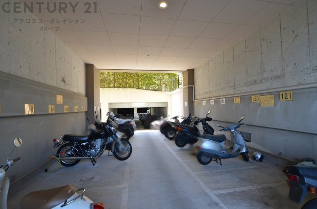 バイク置き場