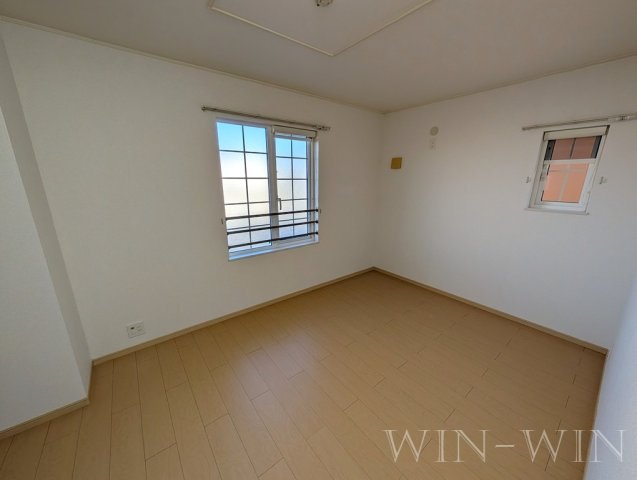 エアリースクエア Ⅱの洋室