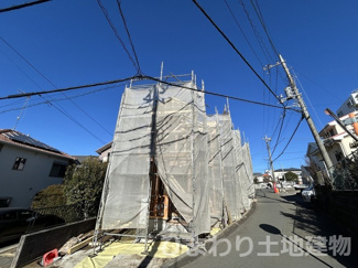 【間取り】 | 厚木市温水  1号棟 6期 | 都市ガス　網戸標準仕様　シャッター2箇所付　Ｗロックタグキー　二面バルコニー　食洗器・浄水器　浴室乾燥機+窓・浴室TV　屋根洋瓦葺き　全居室収納　LDK17.8帖