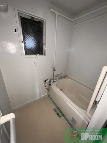 松河戸住宅の浴室