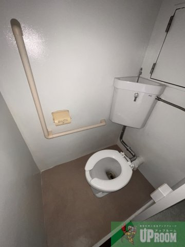 松河戸住宅の洗面所