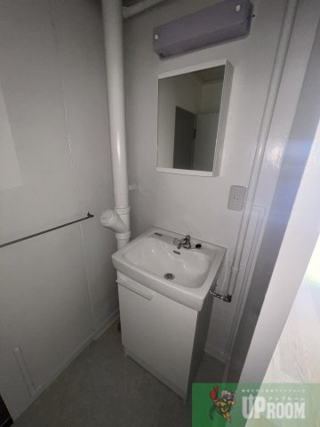 松河戸住宅のトイレ