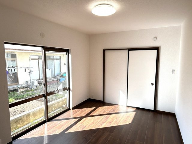 塩川　中古住宅の洋室