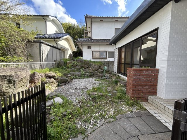 塩川　中古住宅の庭
