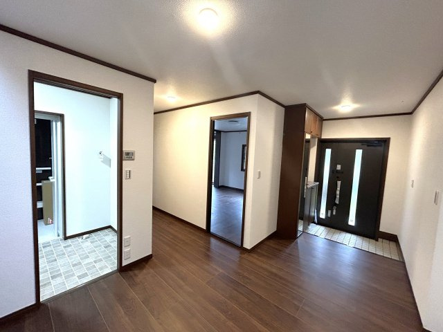 塩川　中古住宅の玄関