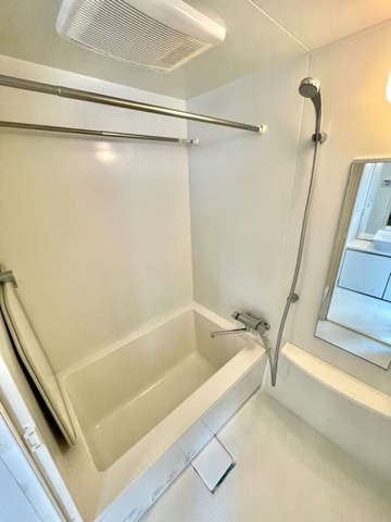 新品家具付きマンション目黒16(KaGood東京)の浴室