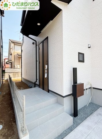 野田市野田4期　新築戸建　2号棟の玄関|是非一度、ご家族そろってご内覧ください♪				
