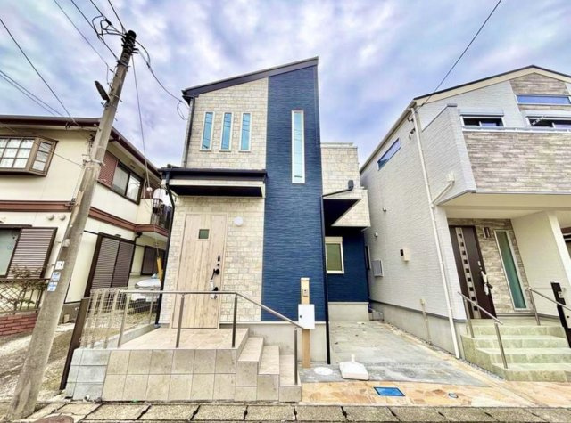 【成約御礼】藤沢市城南1丁目　新築戸建　　全２棟の外観