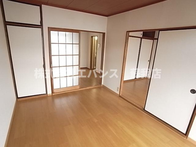  | リバーサイド８８