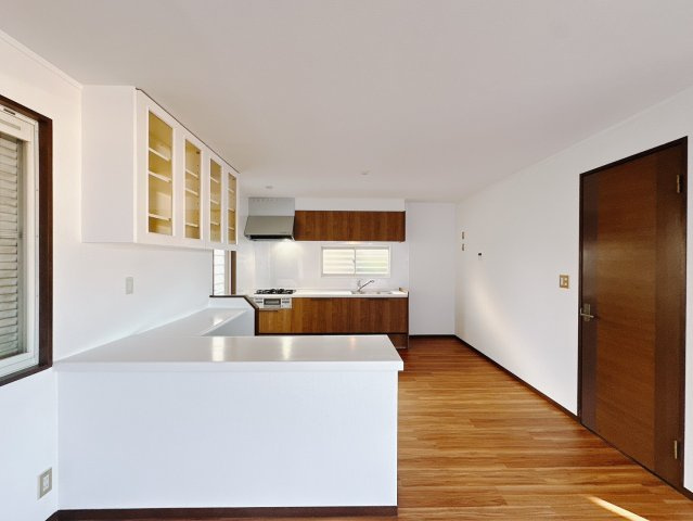 【中古戸建】高崎市岩鼻町1期のダイニング|■ダイニング｜【ダイニングなのに】お家にいるけどおしゃれなカフェに来ているような感覚になってしまうカフェカウンター☆