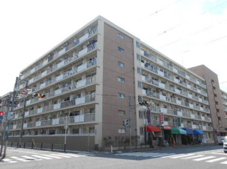 行徳マンションの外観