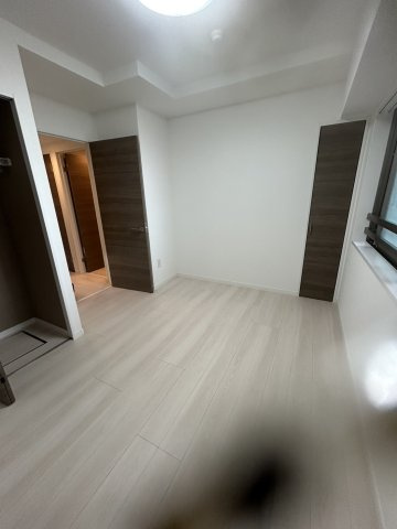 アンビシャス河辺の洋室